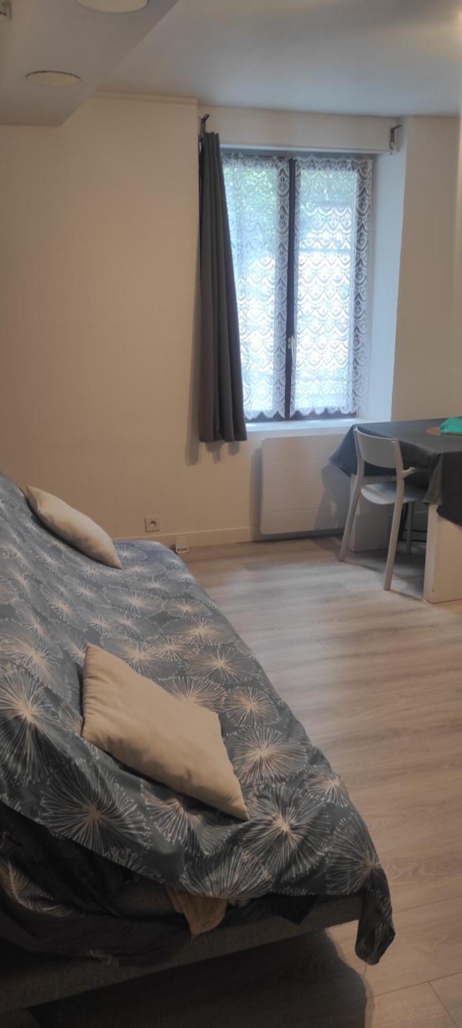 Superbe Appartement En Plein Centre Ville Viarmes 外观 照片
